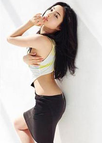 石原さとみセクシーなくびれ